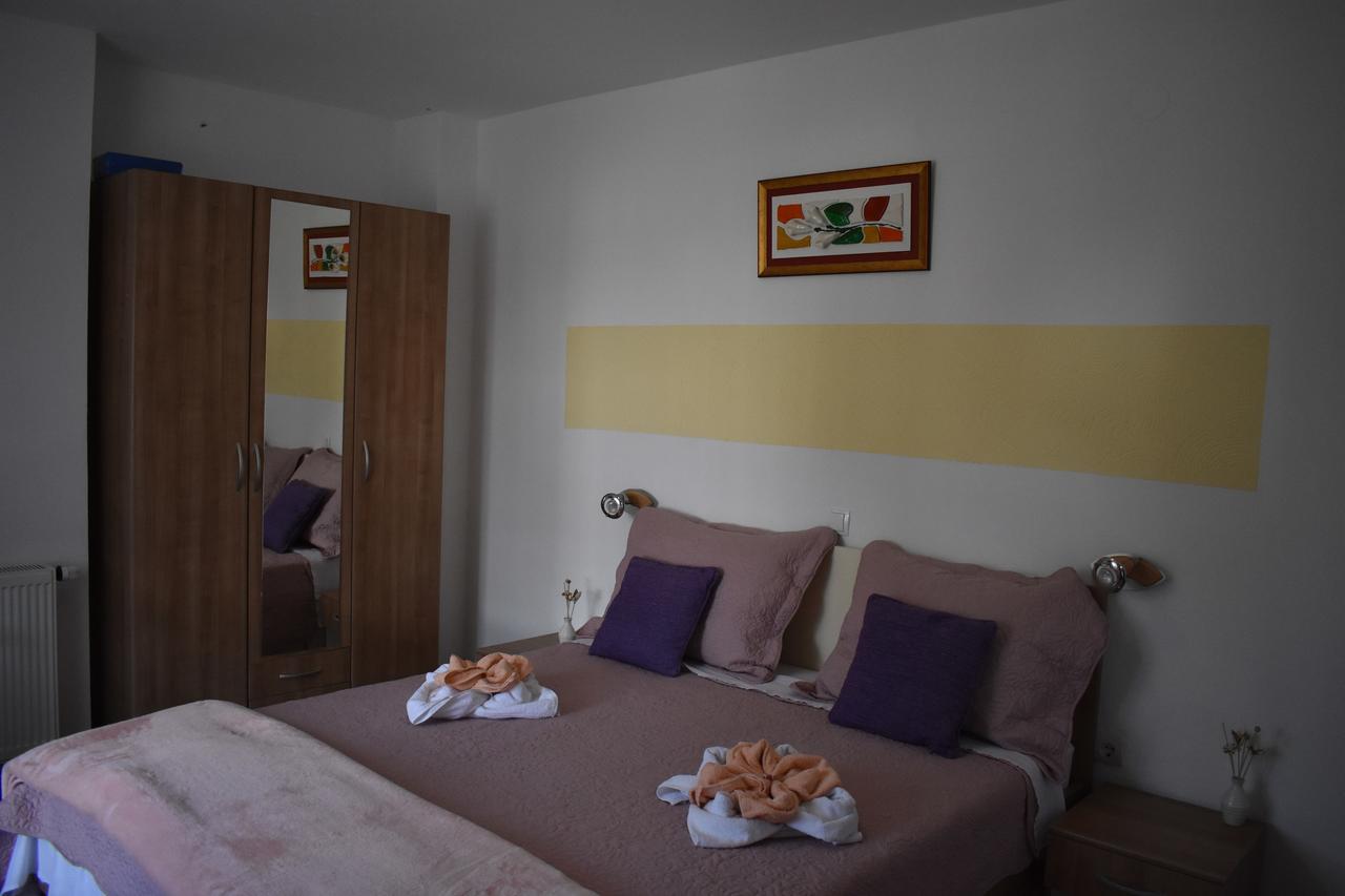 Guesthouse Samolov Vrhovine Exterior photo